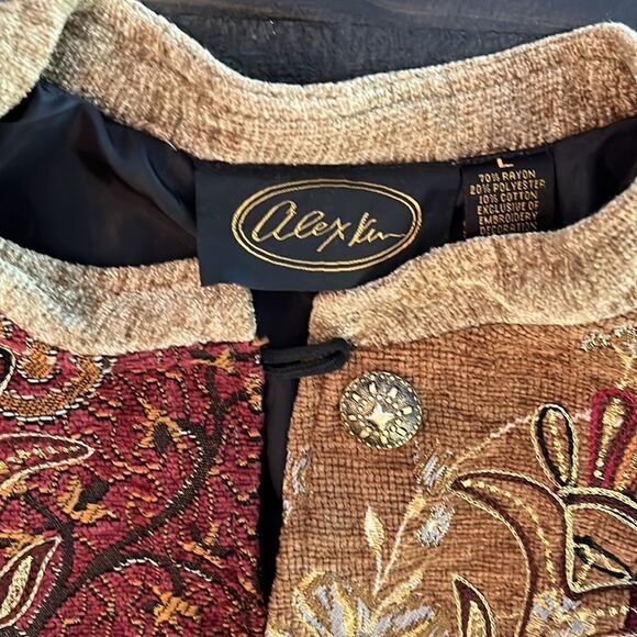 Vintage jacket  - Picture 2 of 3